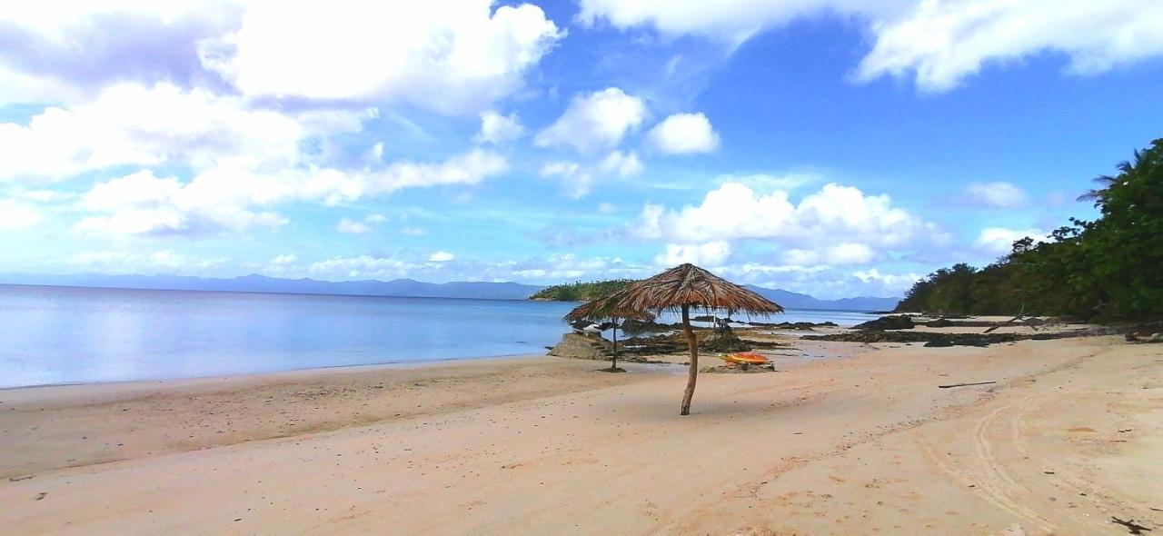Lonos Circle Private Garden Bed & Breakfast Romblon Ngoại thất bức ảnh