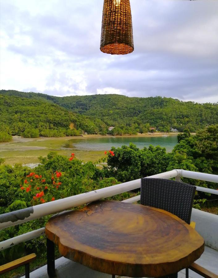 Lonos Circle Private Garden Bed & Breakfast Romblon Ngoại thất bức ảnh